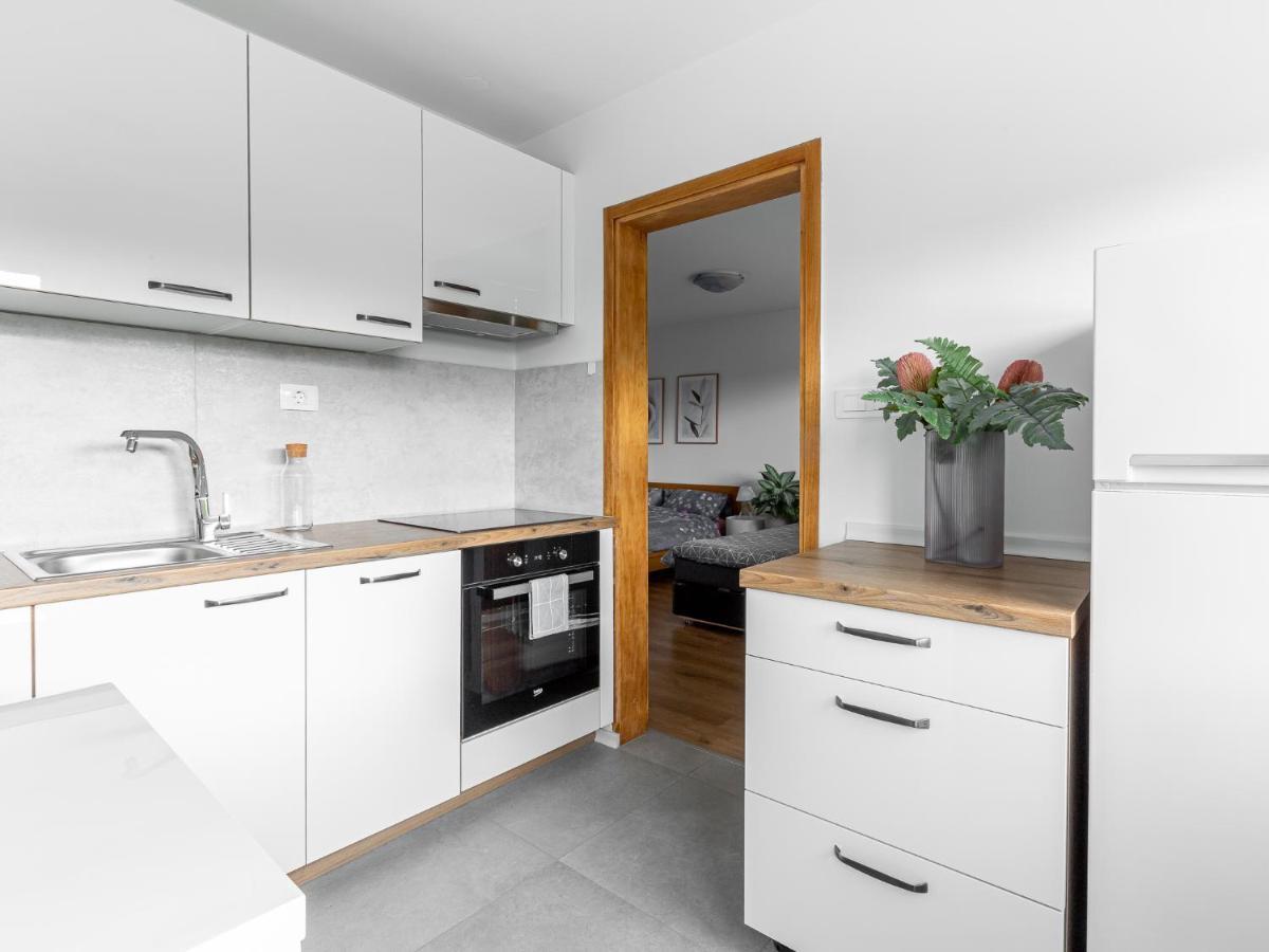 Apartma Vrtnica 5Th Floor Nova Gorica Exteriör bild