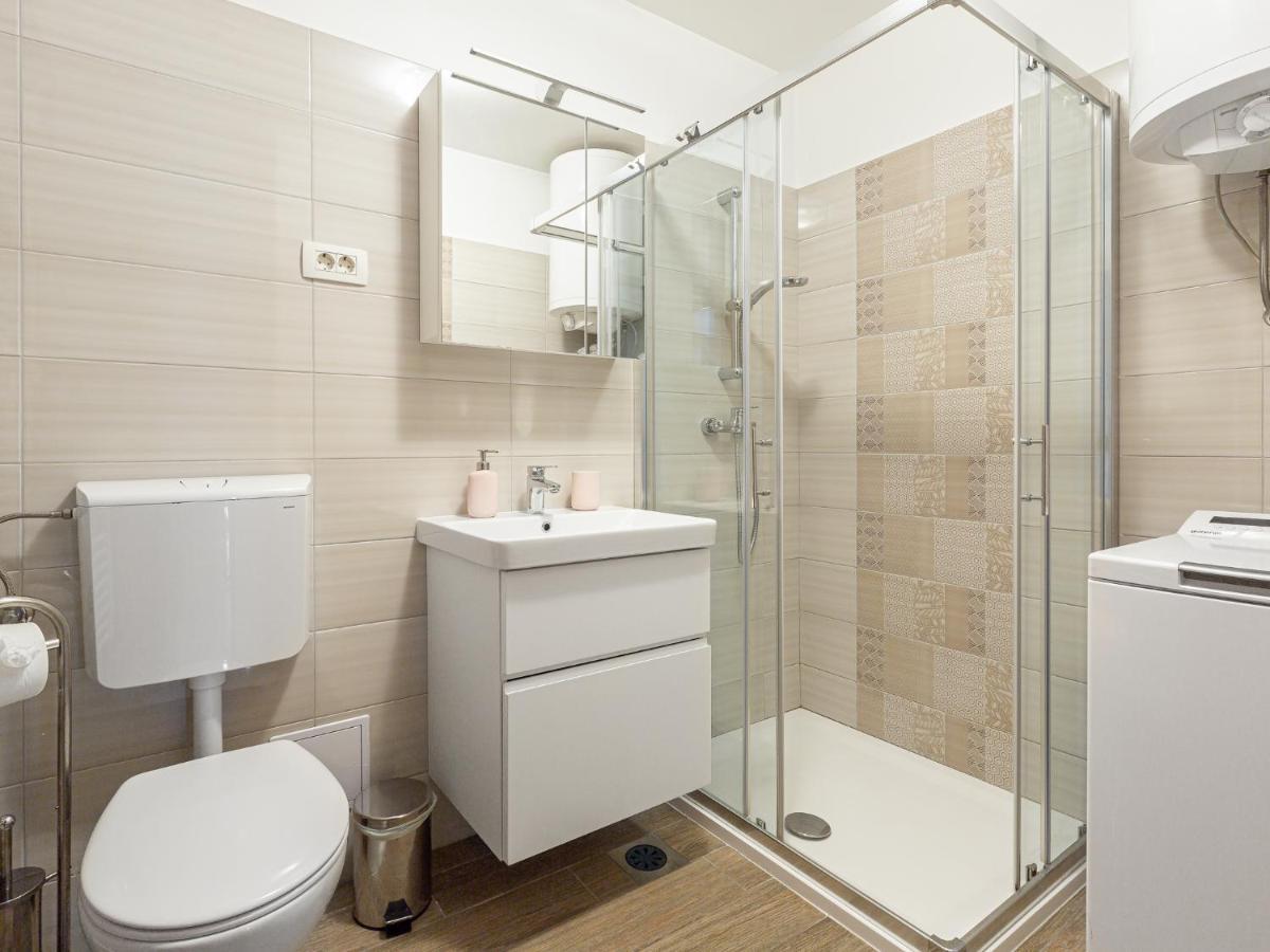 Apartma Vrtnica 5Th Floor Nova Gorica Exteriör bild